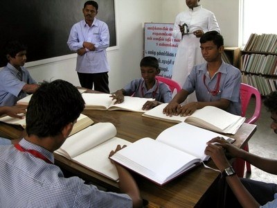 Institution pour sourds et aveugles en Inde